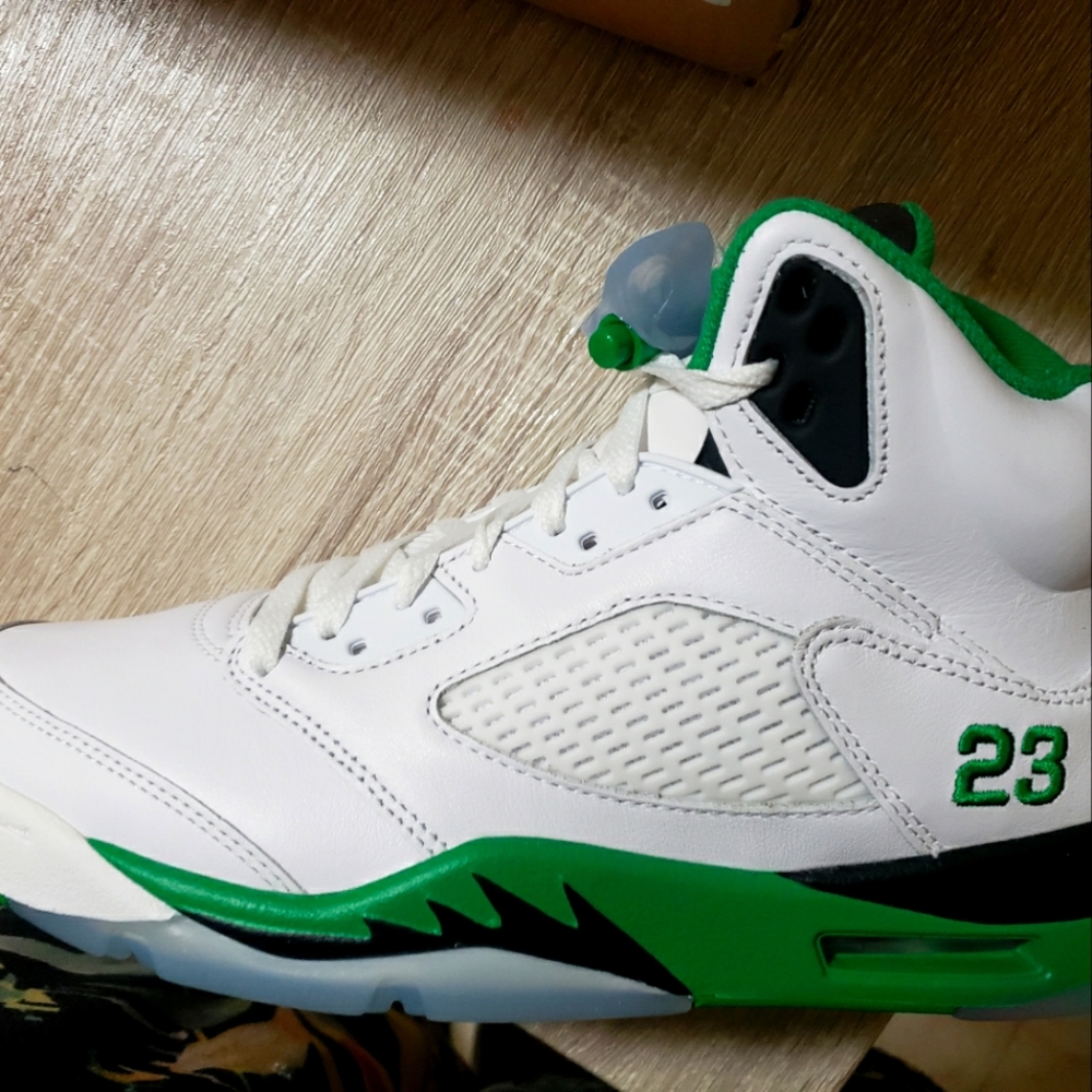 Jordan retro 5 Lucky  Green